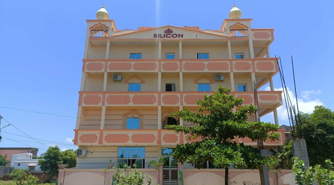 10 Things to Know Before Booking Budget Hotels in Puri Near Temple